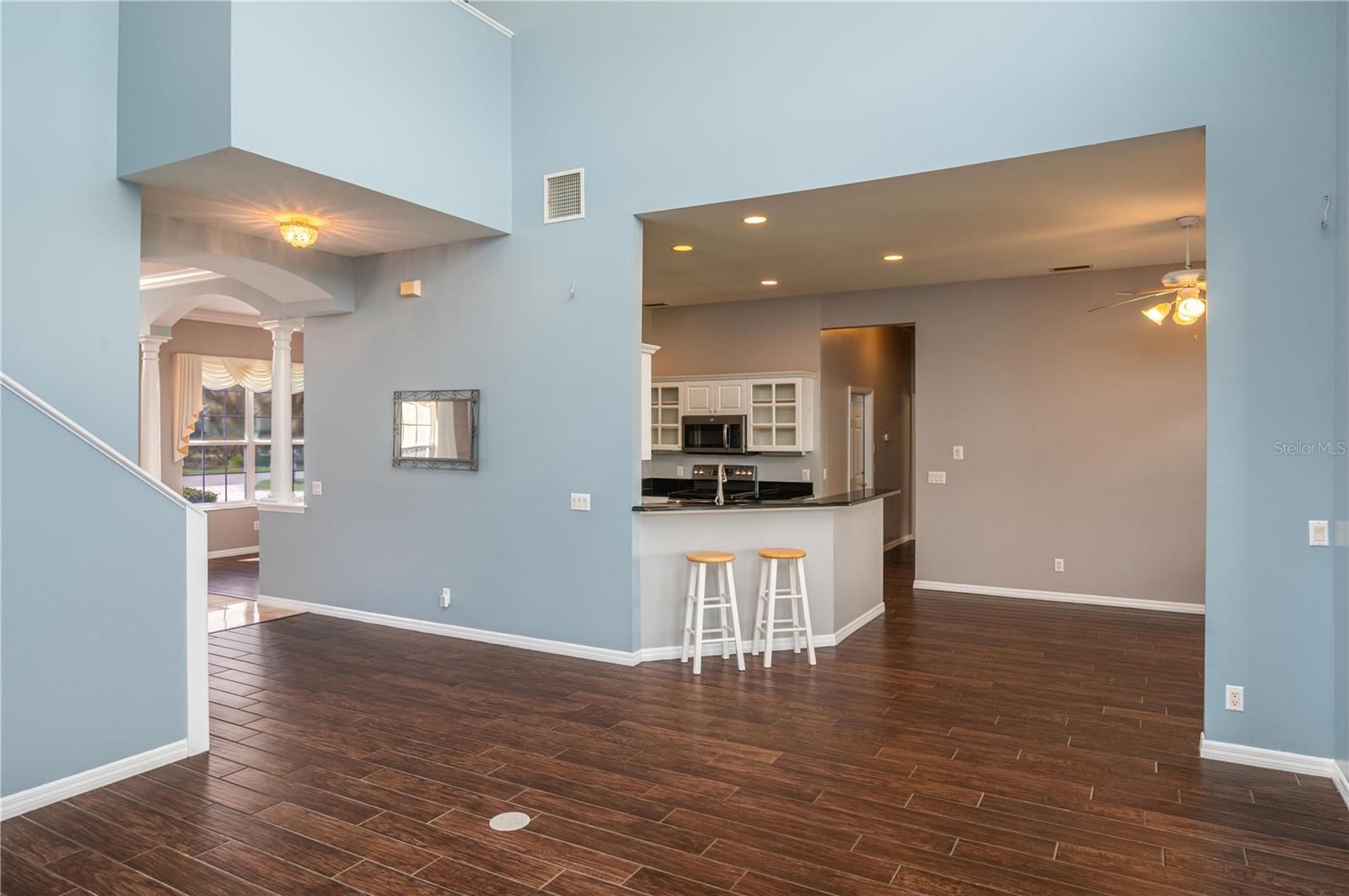 HAMILTON POINTE - Residential