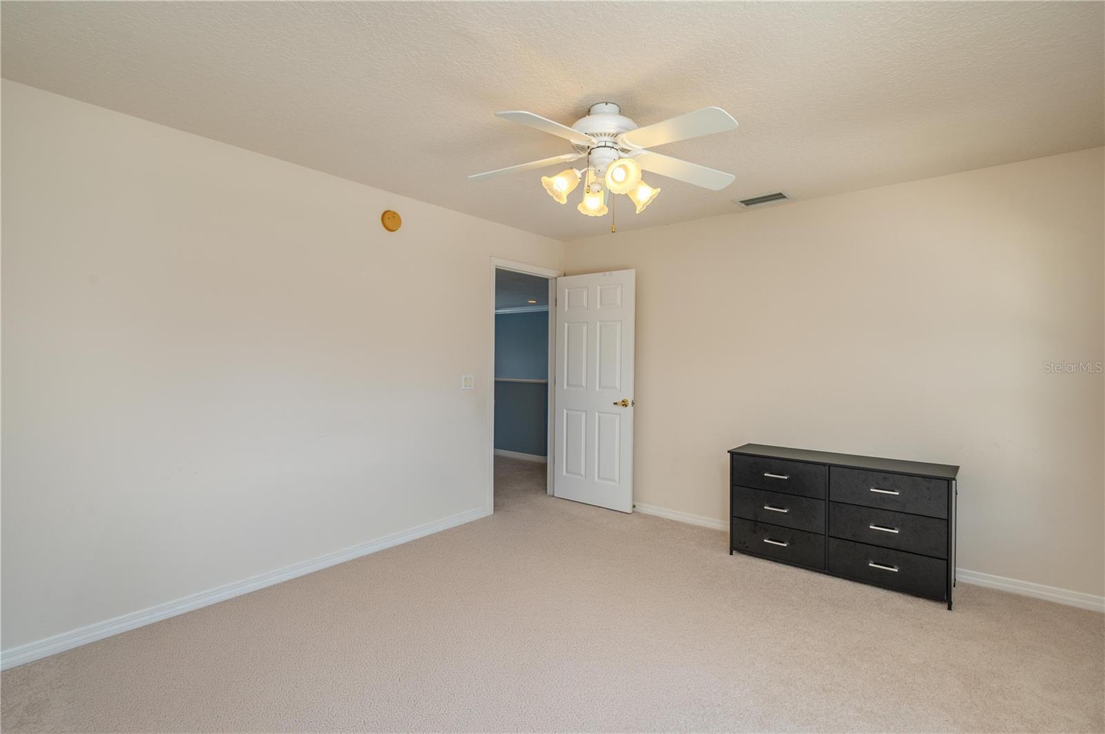 HAMILTON POINTE - Residential