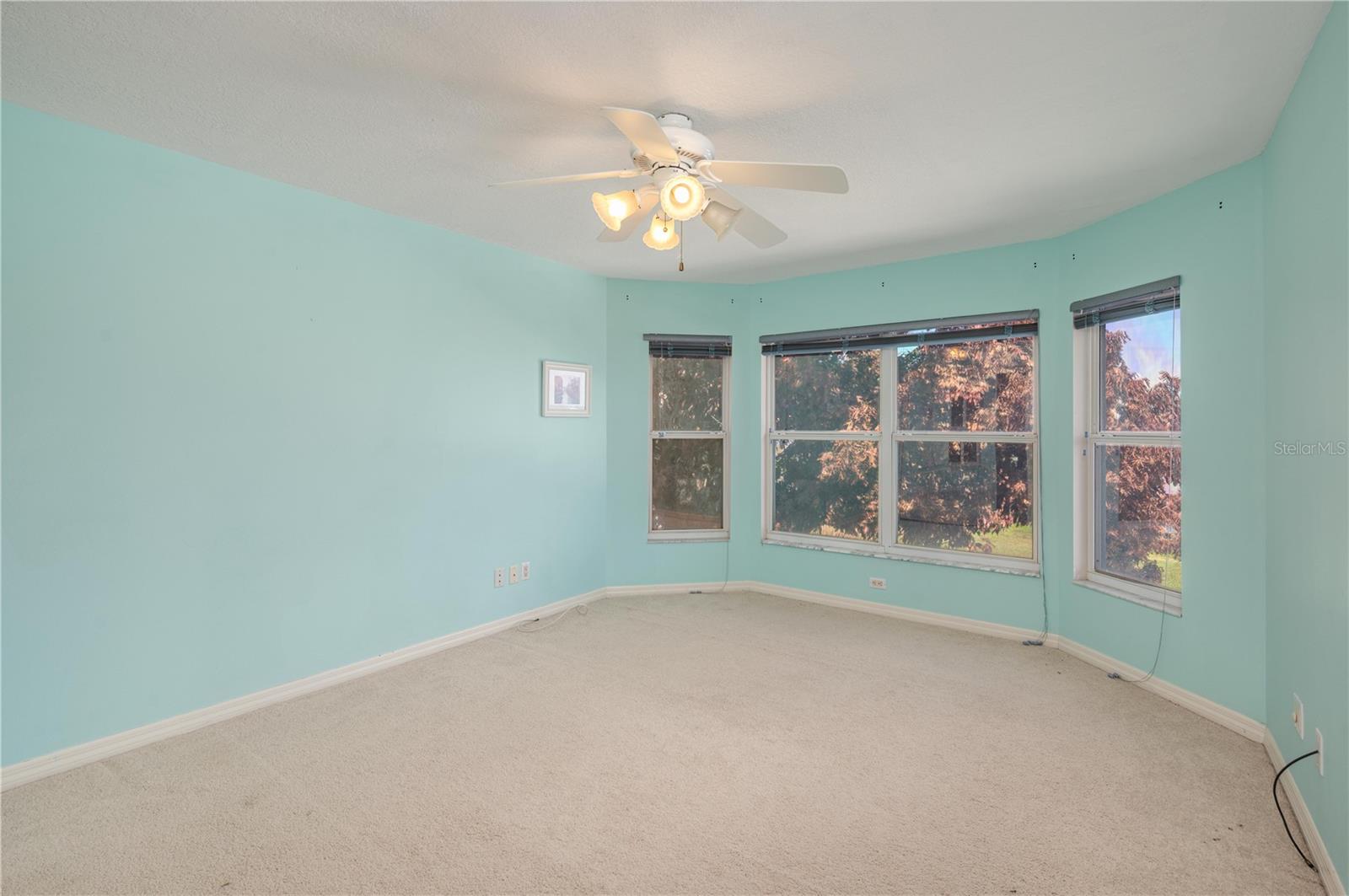 HAMILTON POINTE - Residential