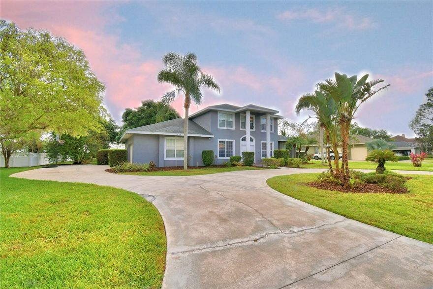 Lakefront Living in Hamilton Point!

Discover this spacious 5-bedroom, 3-bath home located in the upscale Hamilton Point community, within the city limits of Winter Haven. Situated on just under one acre, this rare lakefront property offers space, privacy, and the perfect setting for enjoying Florida’s outdoor lifestyle.

Start your summer right with direct access to Lake Hamilton, a beautiful 2,142-acre lake known as one of Central Florida’s premier fishing destinations. Whether you enjoy waterskiing, jet skiing, fishing, or relaxing boat rides, this lake has something for everyone. Even better, this property offers true chain access to two additional lakes, expanding your boating adventures.

Take a short ride across the water to two of the area’s favorite spots—Port 27 for waterfront dining or the local favorite Floridino's Italian Kitchen, known for serving some of the best pizza around. You might even spend an afternoon simply relaxing on the water while watching seaplanes land and take off.

Surrounded by mature vegetation and located in a quiet, well-established community, this home truly has so much to offer. Properties like this are a rare find—especially on true lakefront acreage in such a desirable location.