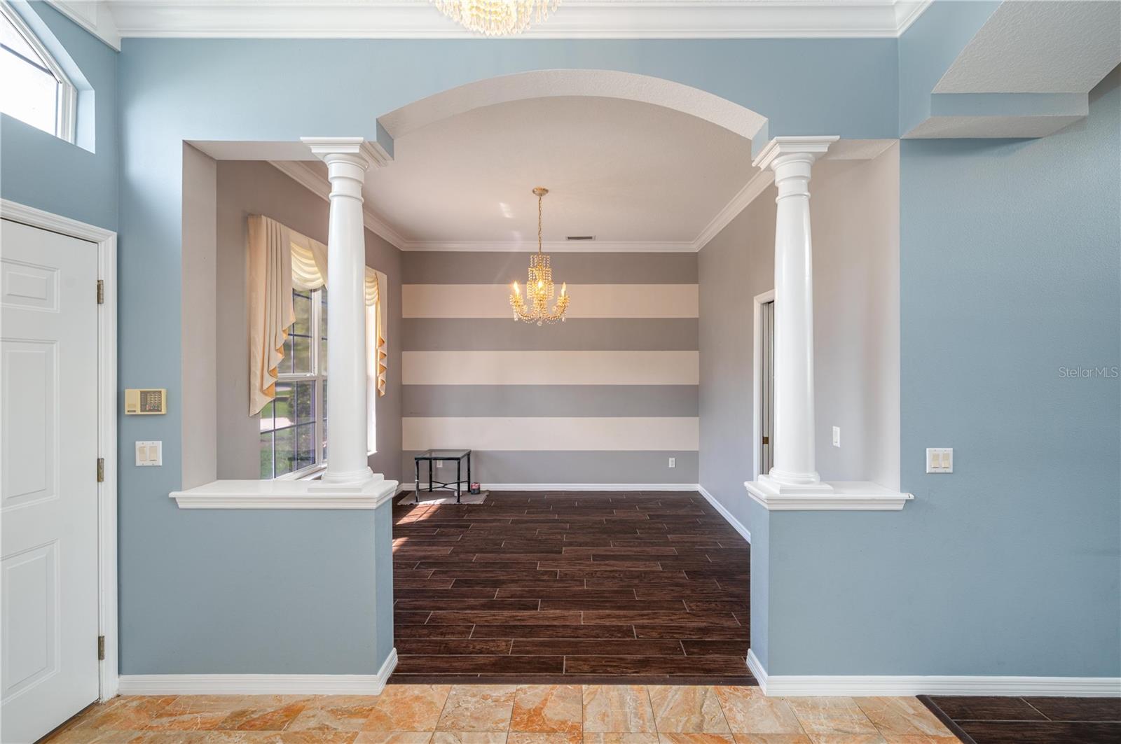 HAMILTON POINTE - Residential