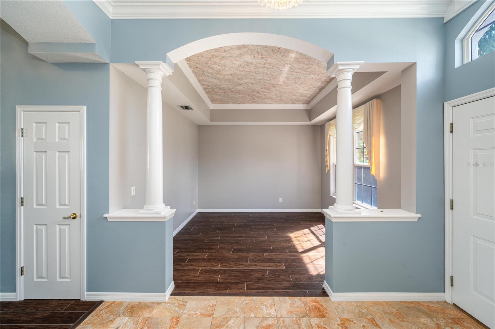 HAMILTON POINTE - Residential