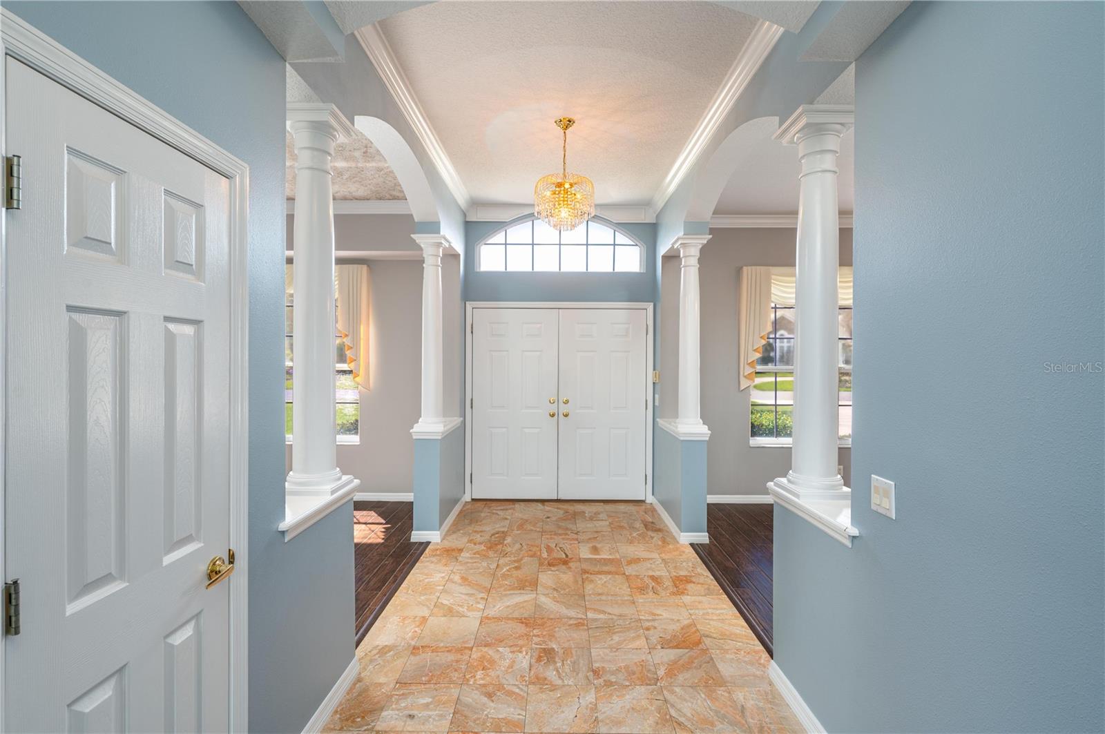 HAMILTON POINTE - Residential