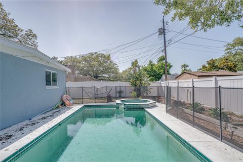 A home in LARGO