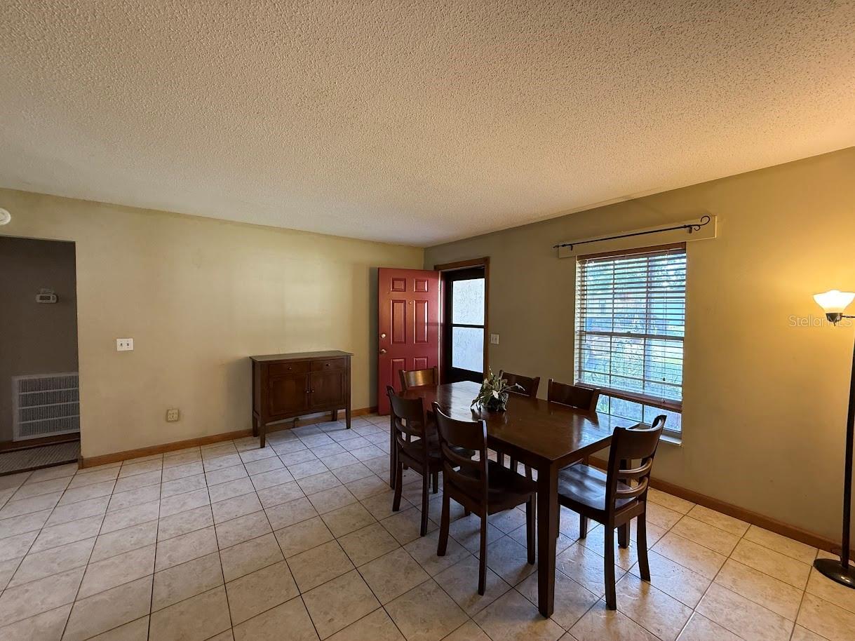 1805 NE 29TH PLACE