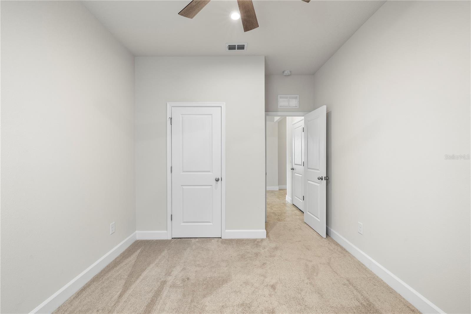 PARK MEADOWS - Residential