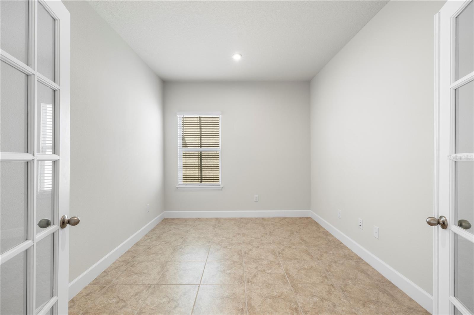 PARK MEADOWS - Residential