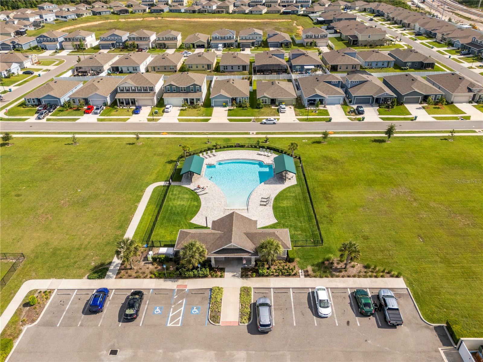 PARK MEADOWS - Residential