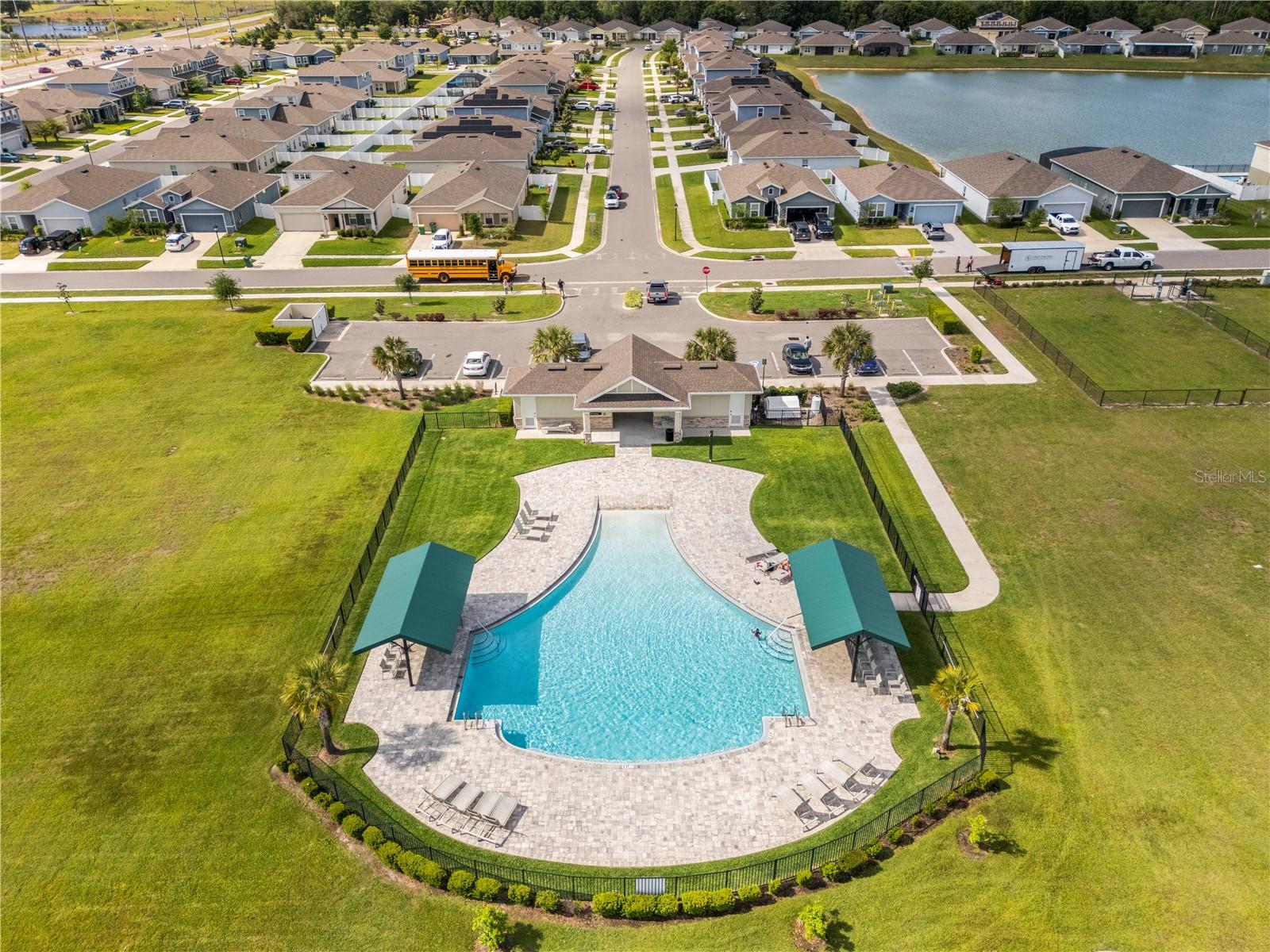 PARK MEADOWS - Residential