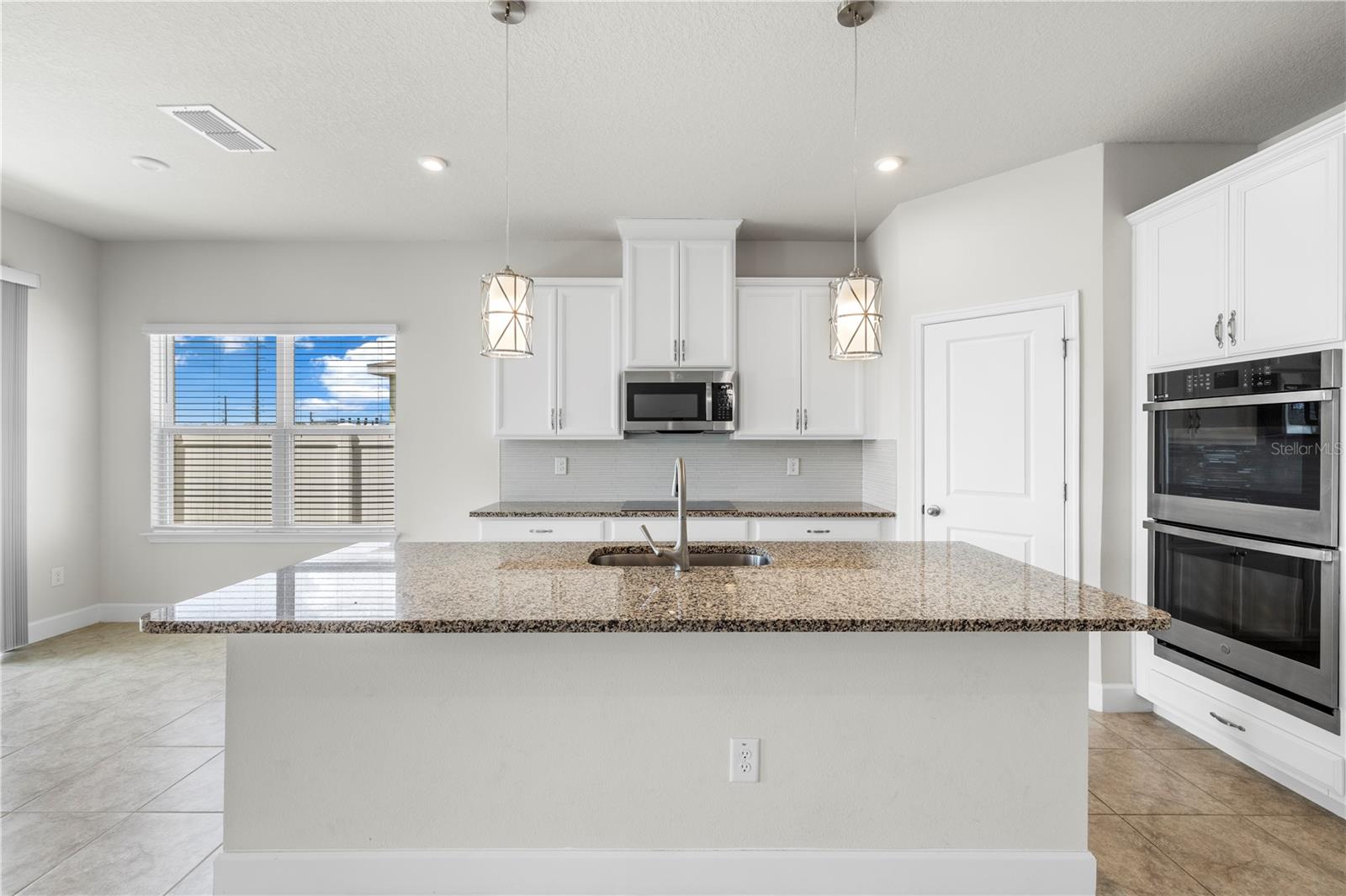 PARK MEADOWS - Residential