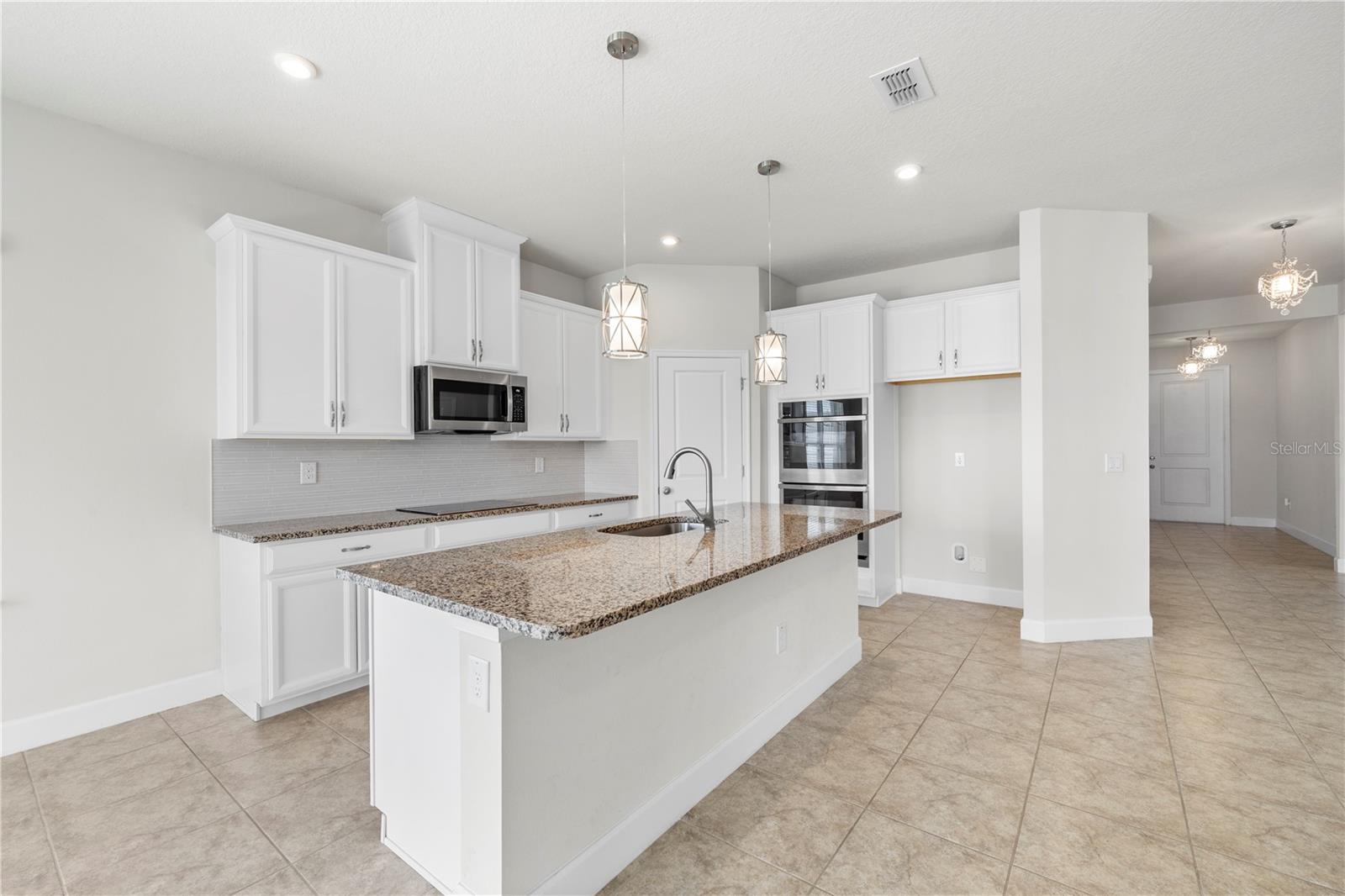 PARK MEADOWS - Residential