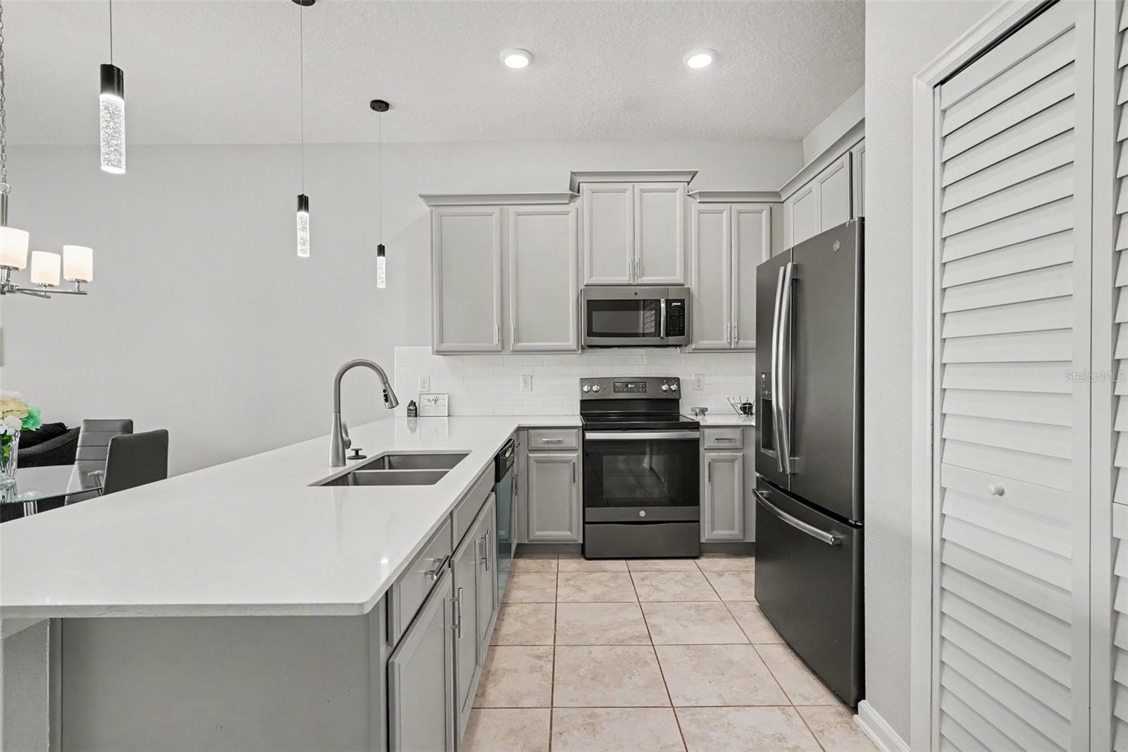 CHAMPIONSGATE CONDO PH 4 - Residential