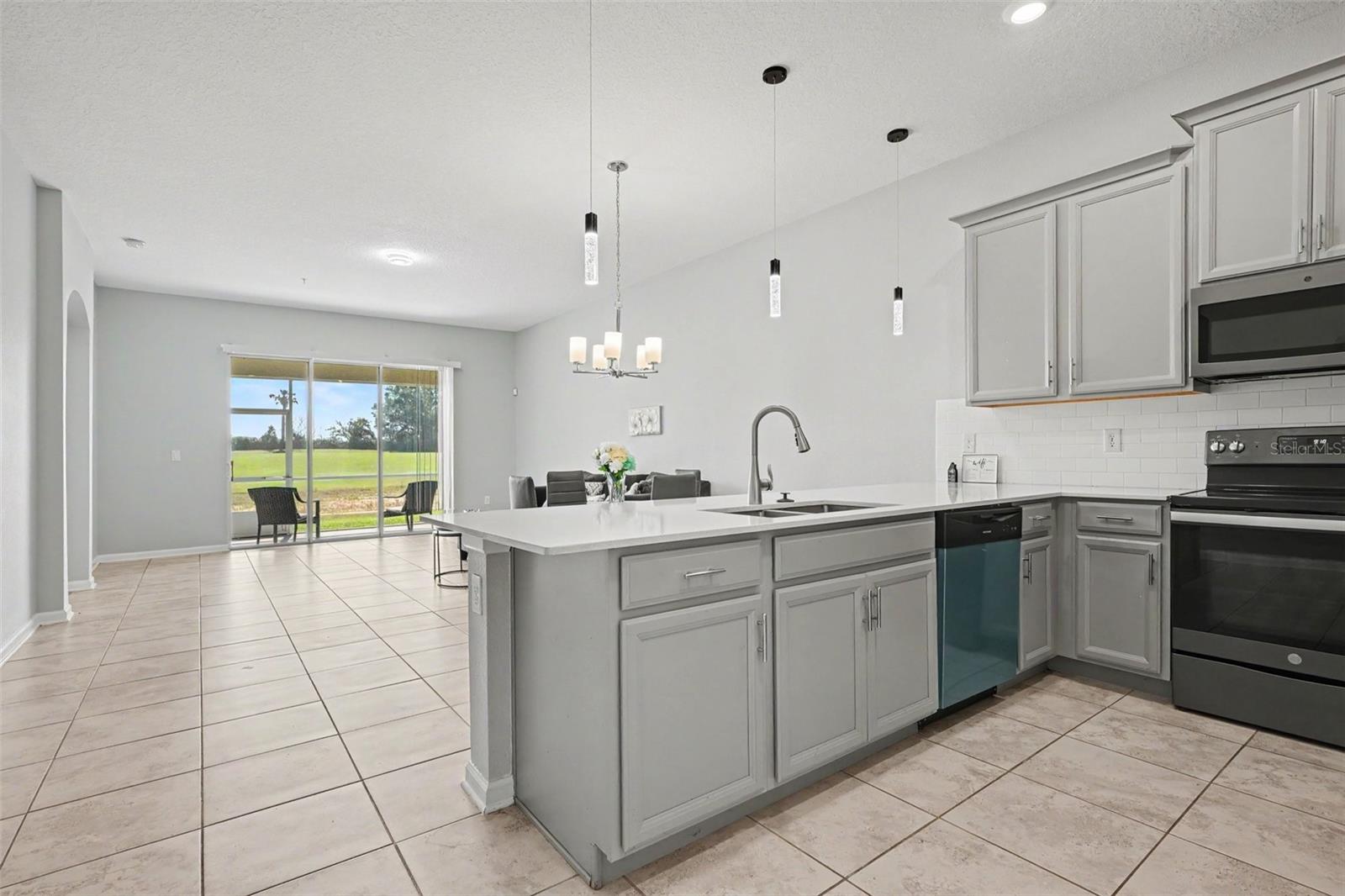 CHAMPIONSGATE CONDO PH 4 - Residential