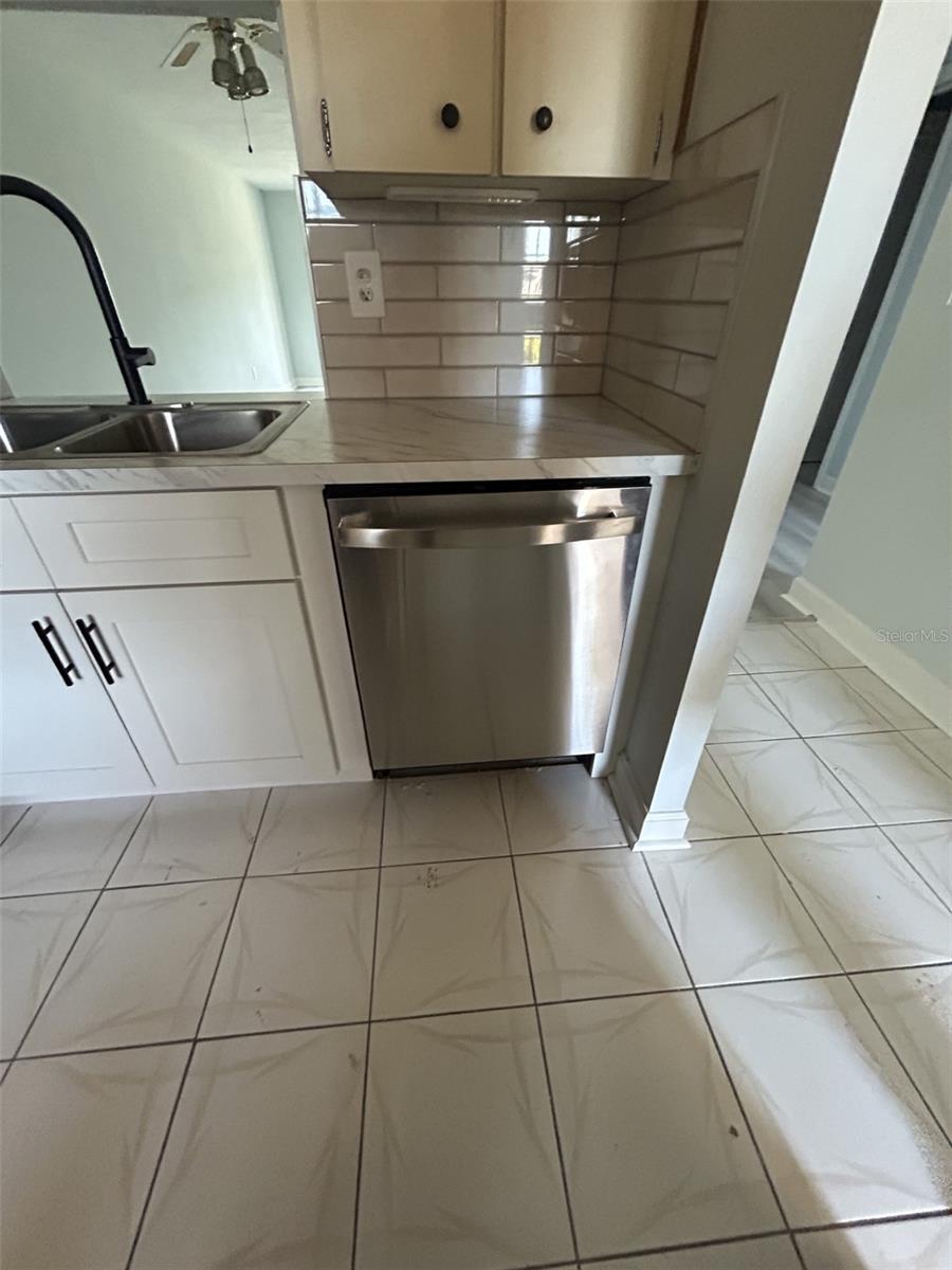 GARDENS BEACON SQUARE - Residential