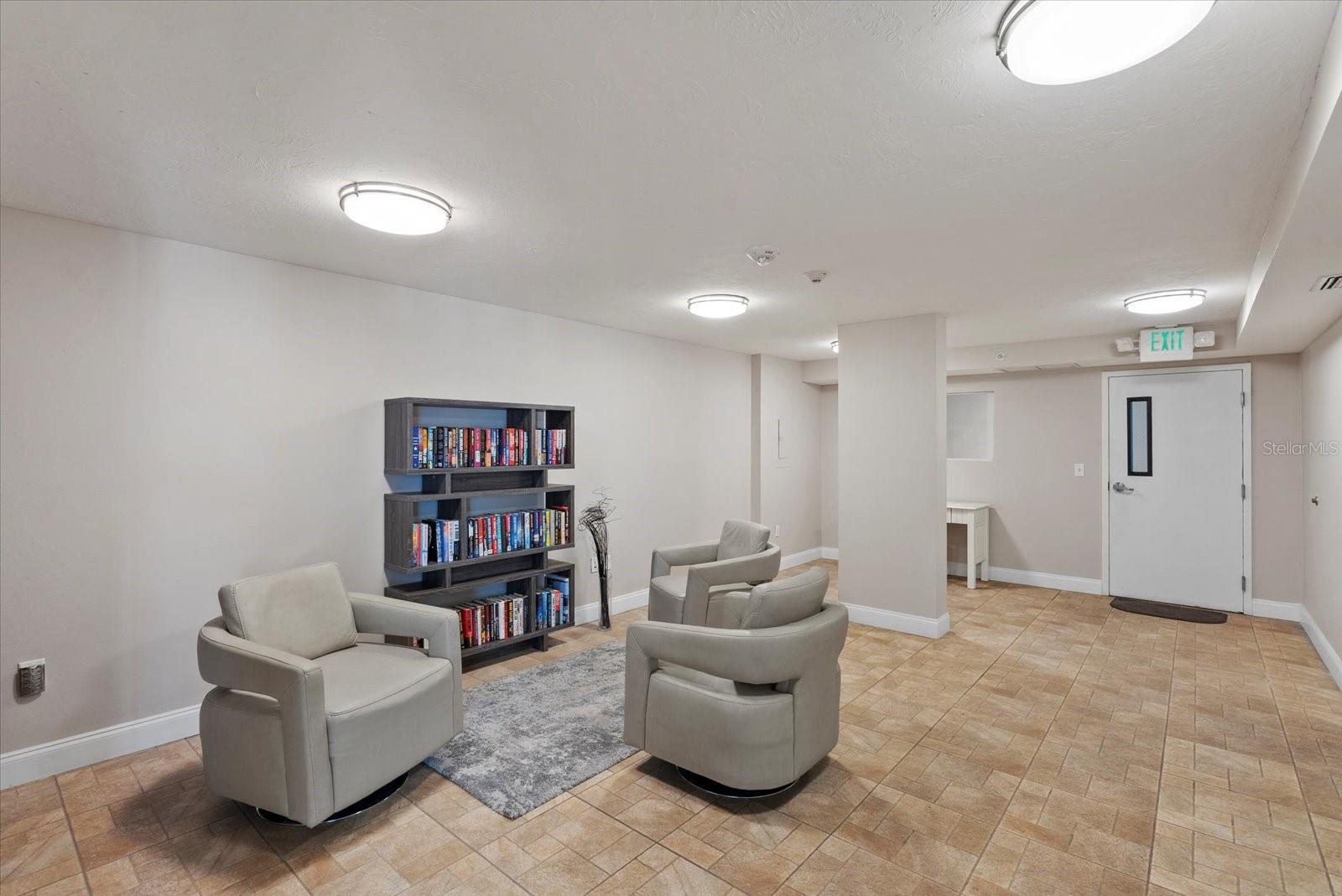 DOLPHIN TOWER - Residential