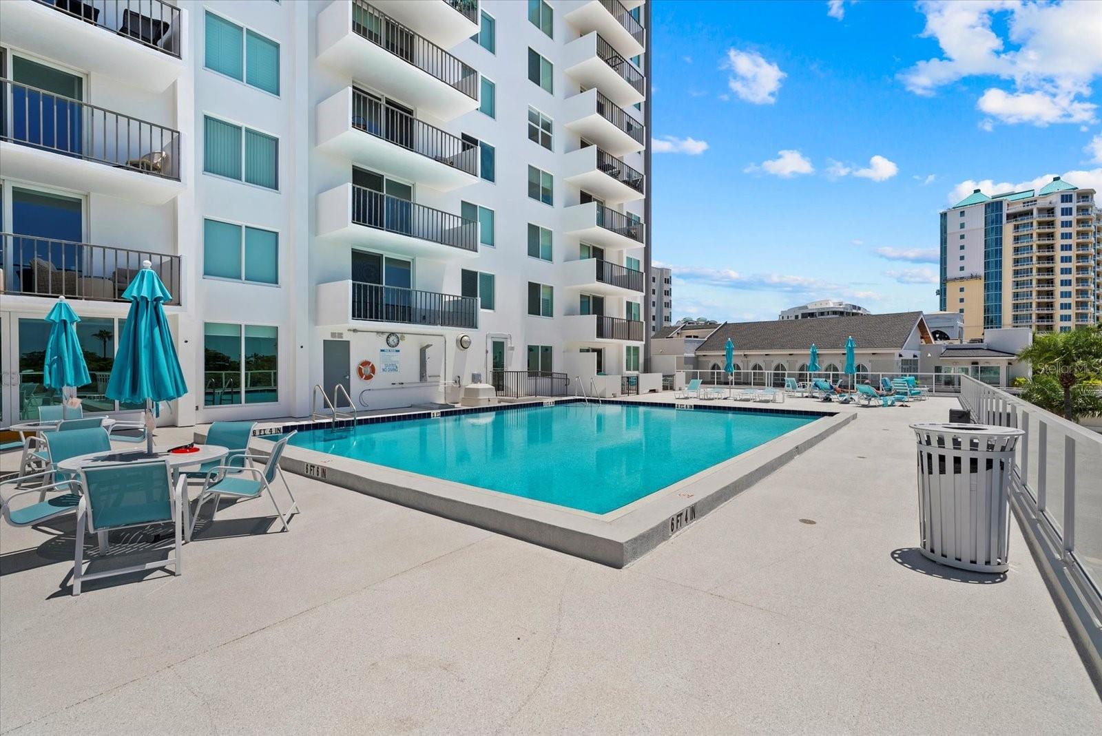 DOLPHIN TOWER - Residential