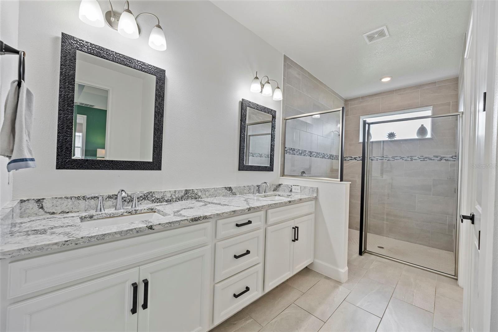 NORTH RIVER RANCH PH IB & ID EAST - Residential