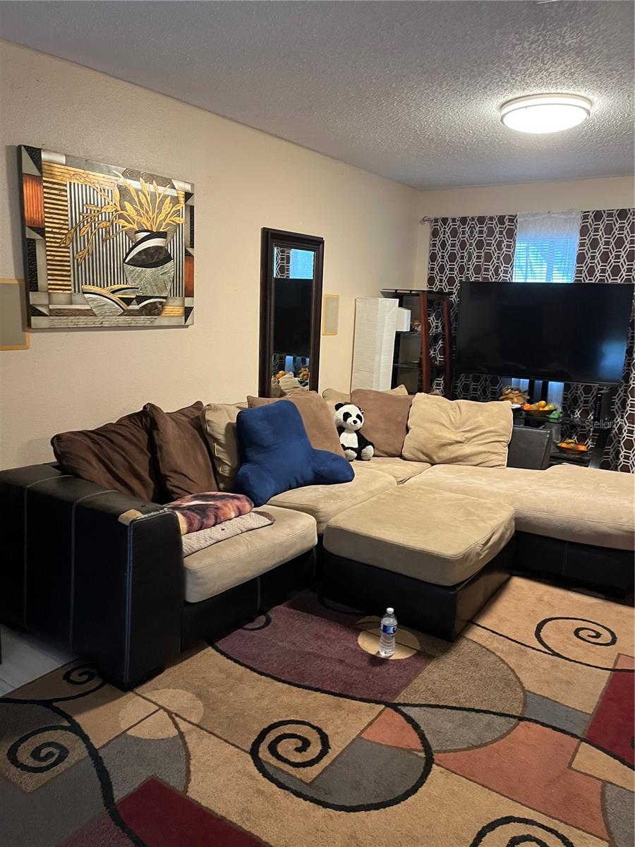18415 TIMOTHY AVENUE - Photo 4