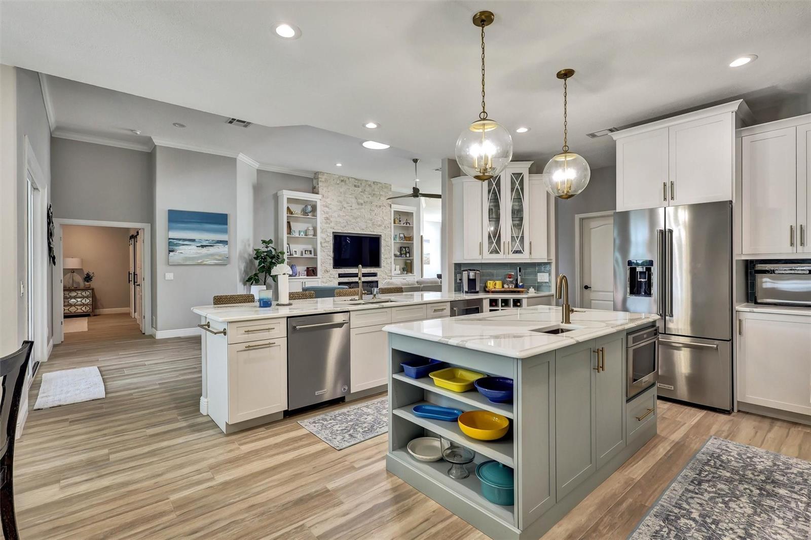 LAKE SHEEN RESERVE PH 01 48 43 - Residential