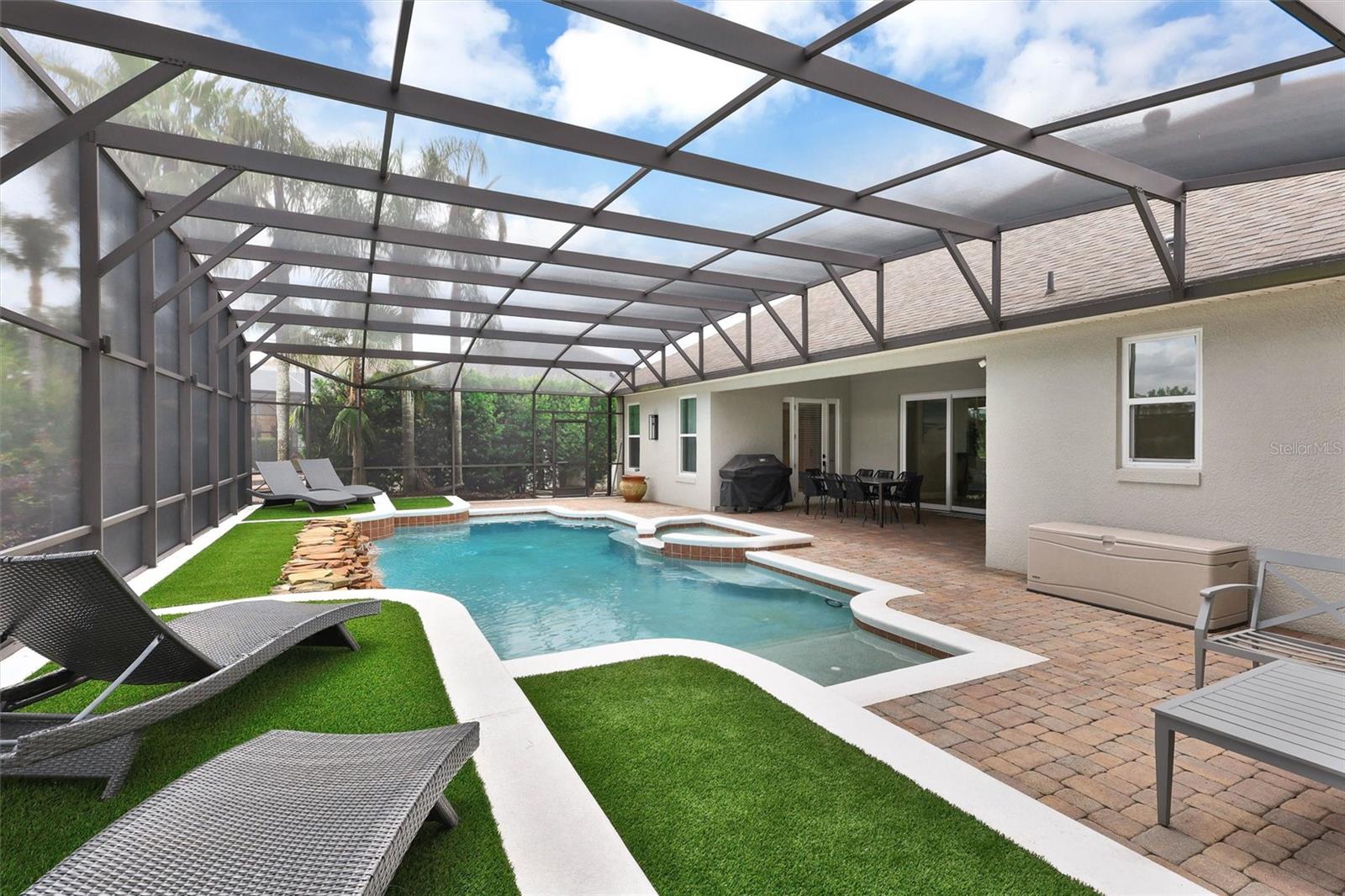 LAKE SHEEN RESERVE PH 01 48 43 - Residential