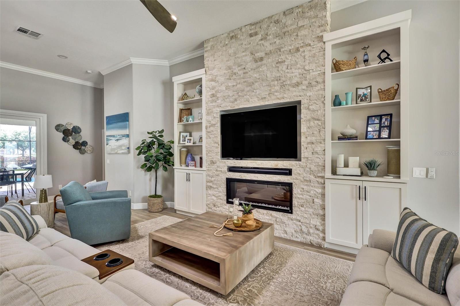 LAKE SHEEN RESERVE PH 01 48 43 - Residential