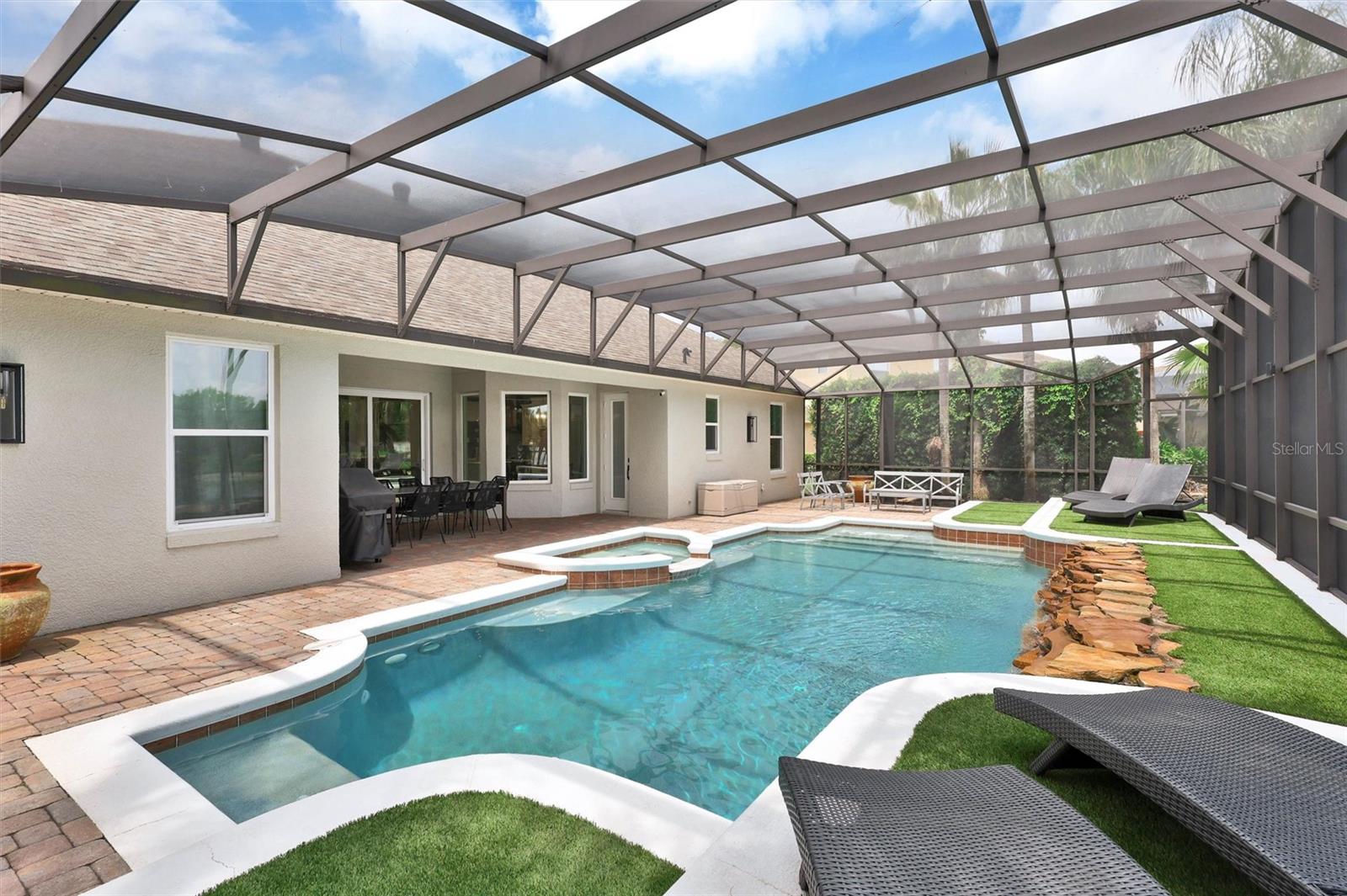 LAKE SHEEN RESERVE PH 01 48 43 - Residential