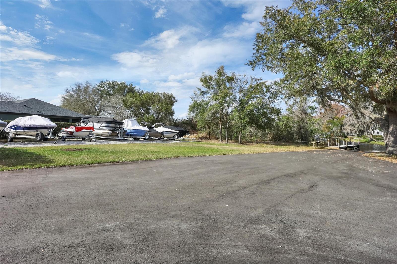 LAKE SHEEN RESERVE PH 01 48 43 - Residential