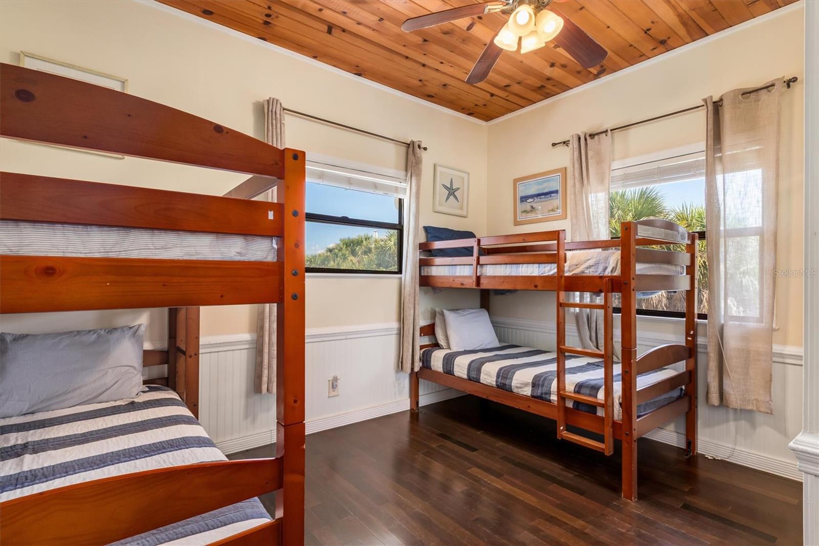 PALM ISLAND ESTATES 3RD ADD - Residential