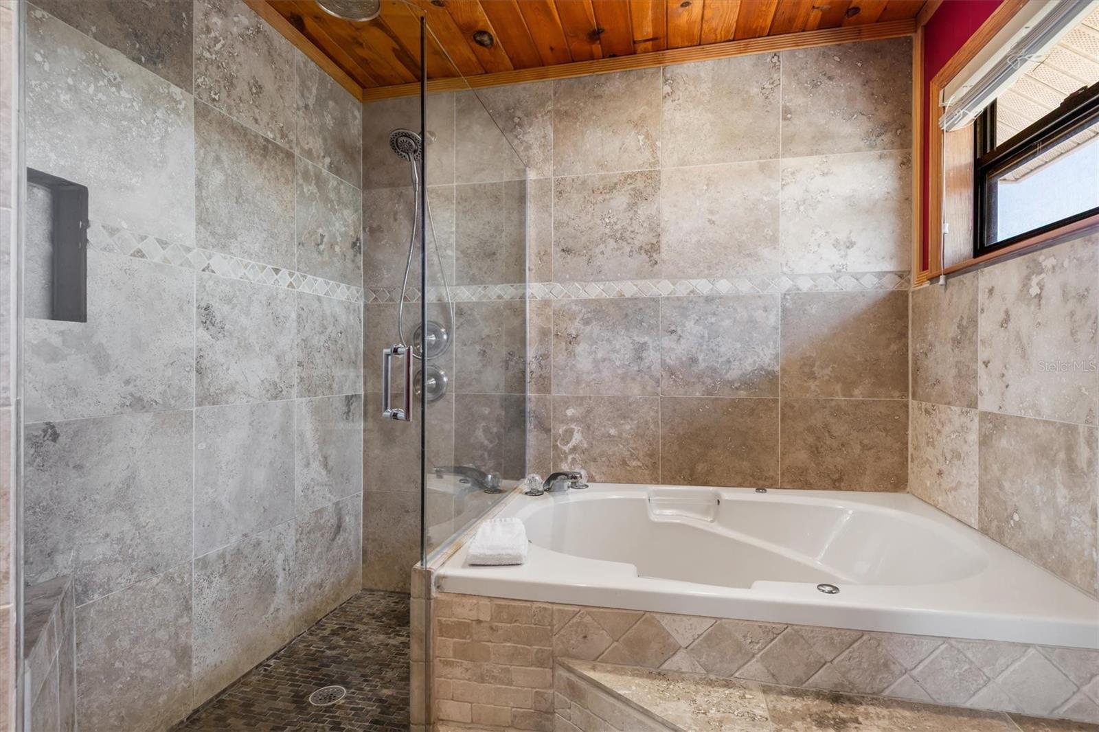 PALM ISLAND ESTATES 3RD ADD - Residential