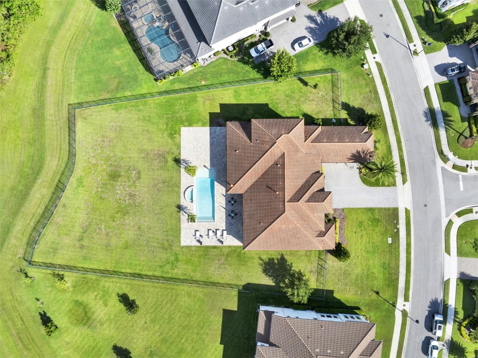 STEEPLE CHASE - Residential