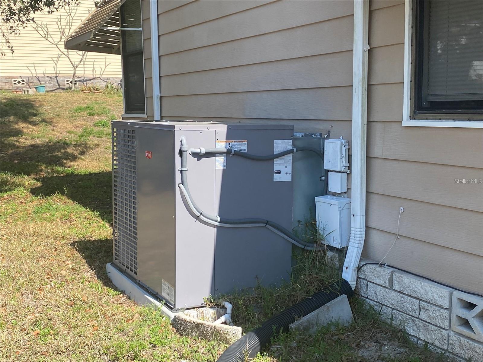 ZELLWOOD STATION COOP MH PARK - Residential