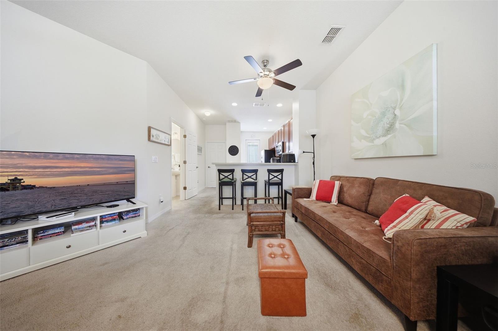 NEWBURY PARK - Residential