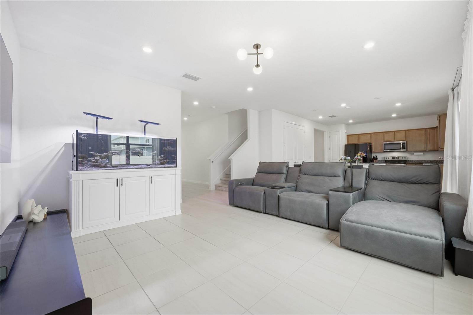 EVERBE PH 1C - Residential