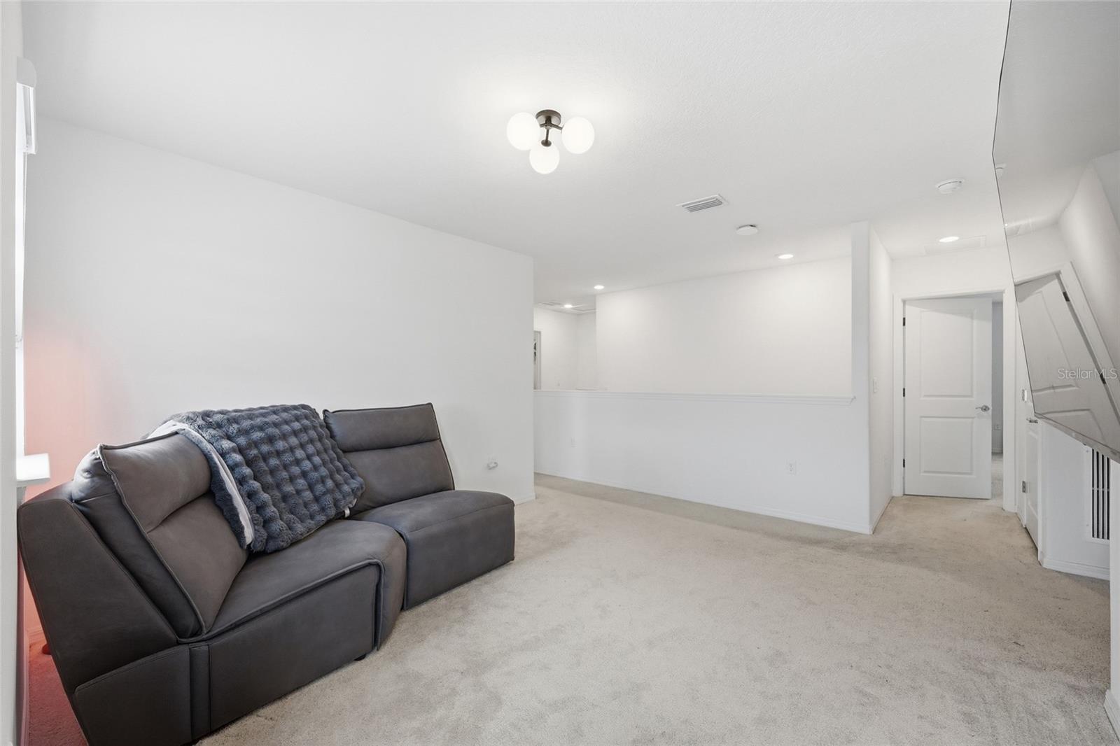 EVERBE PH 1C - Residential