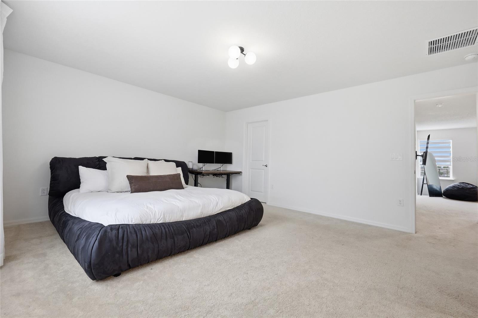 EVERBE PH 1C - Residential