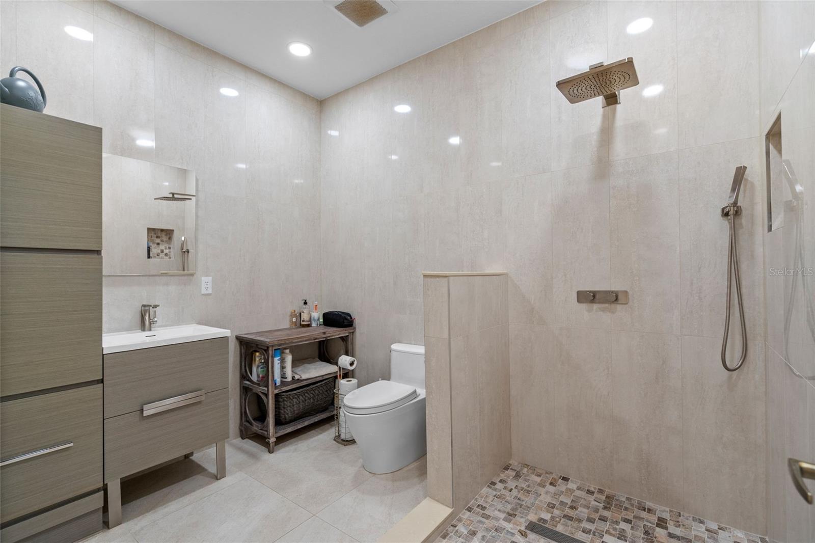 SEVILLE AT CENTER GATE - Residential