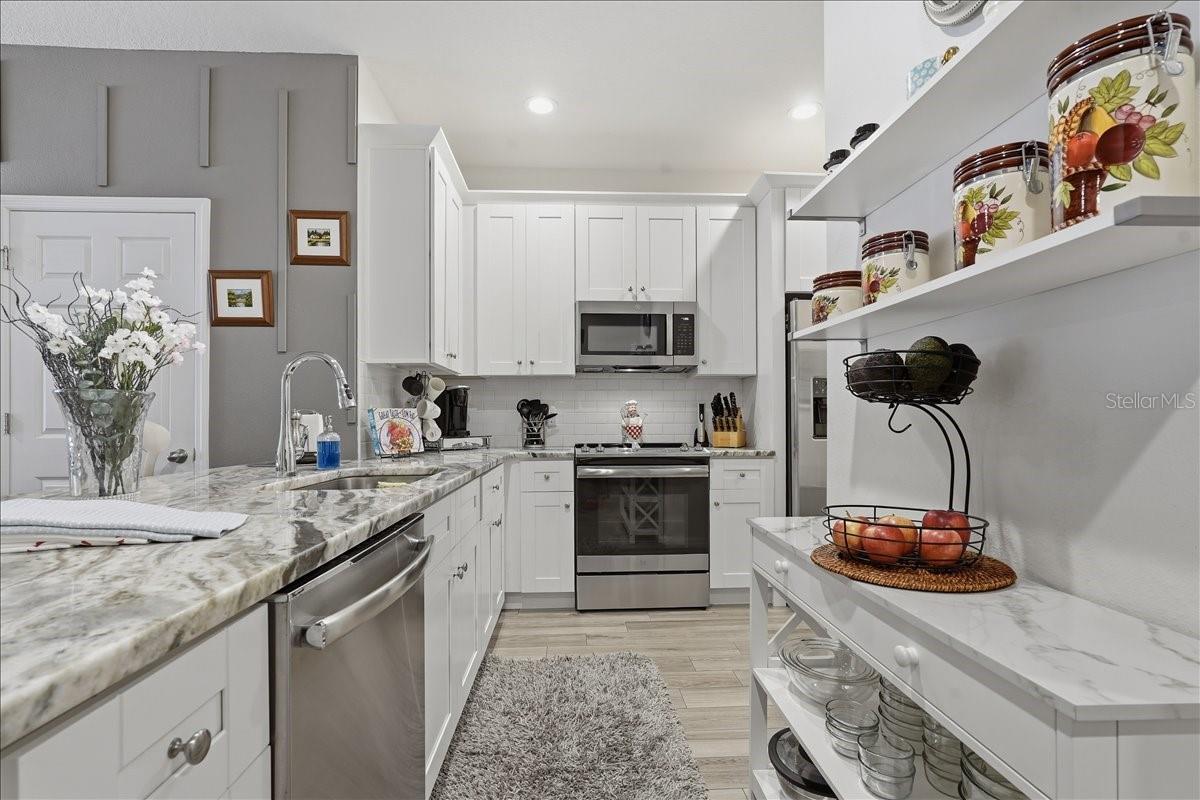 MONTCLAIR LAKE TWNHMS -PHASE 2 - Residential