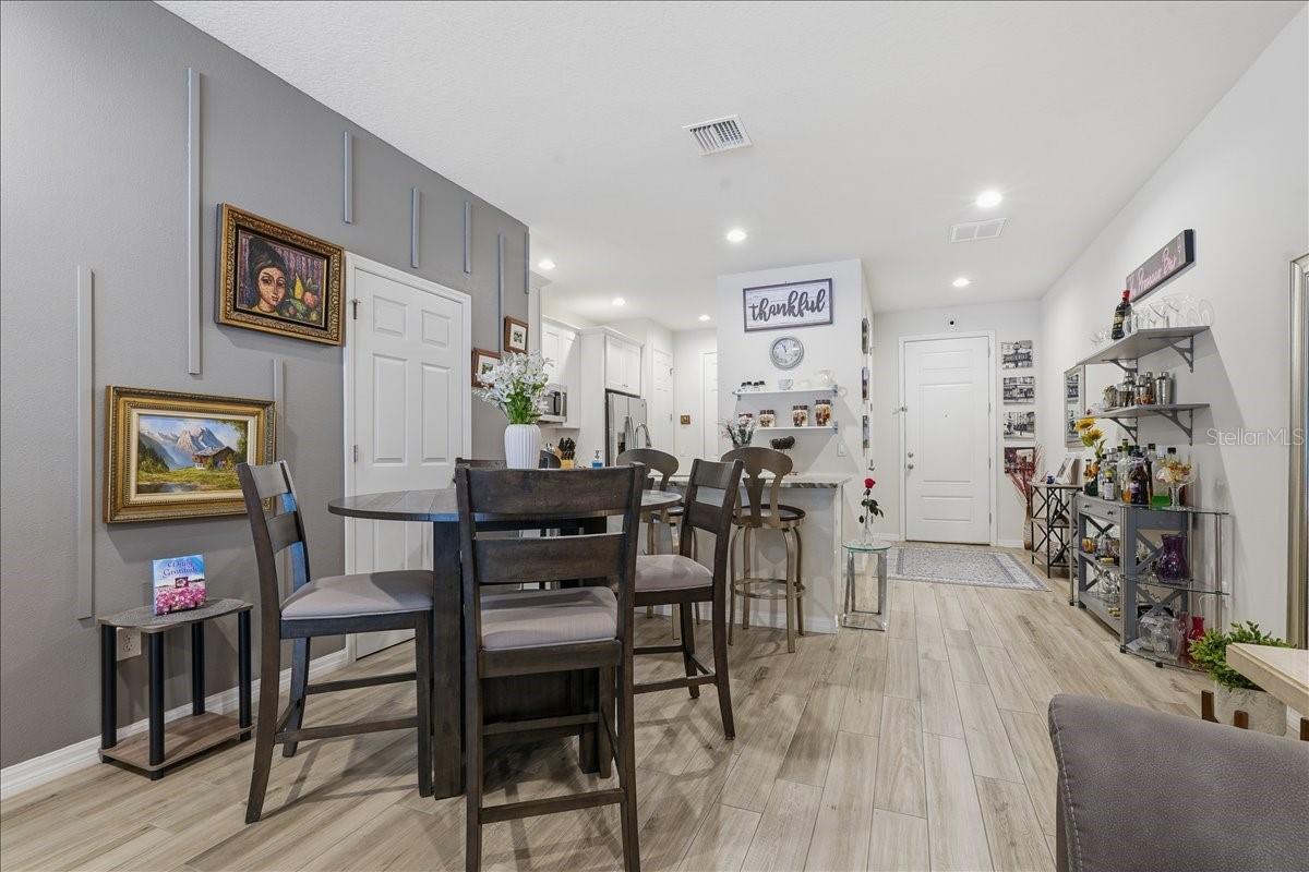 MONTCLAIR LAKE TWNHMS -PHASE 2 - Residential