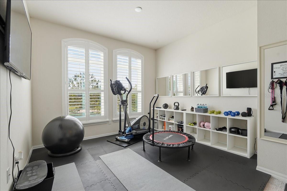 MONTCLAIR LAKE TWNHMS -PHASE 2 - Residential