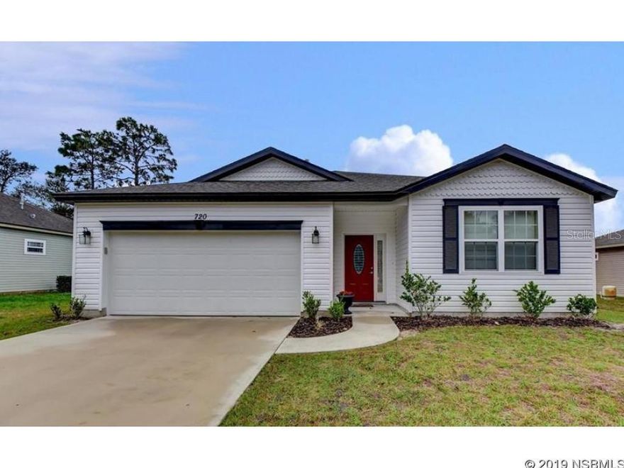 3 bedroom, 2 bath, 2 car garage - turn key home in a great neighborhood!