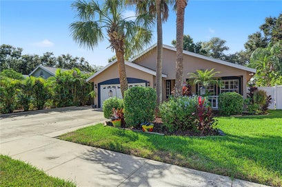 631 4TH AVENUE N SAFETY HARBOR FL 34695