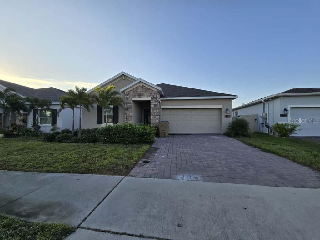 Photo of 6336 Chirpine Lane, Saint Cloud, FL 34771 (MLS # O6358081)