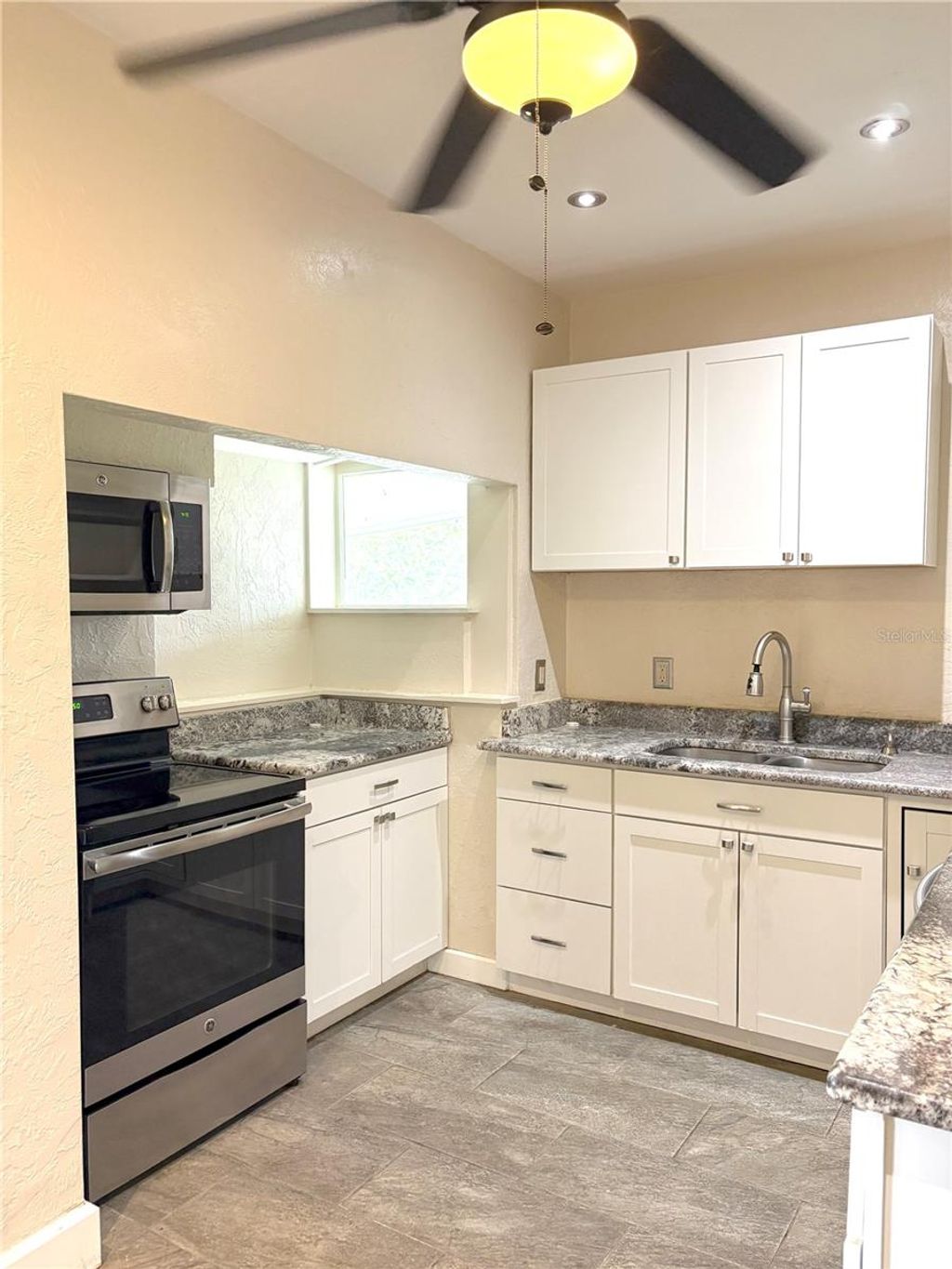 Photo of 2926 2nd Avenue N #C, St Petersburg, FL 33713 (MLS # TB8440169)