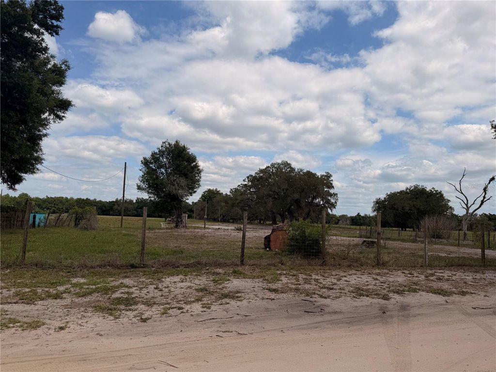 Photo of 20512 Ramer Road, Dade City, FL 33523 (MLS # TB8492667)