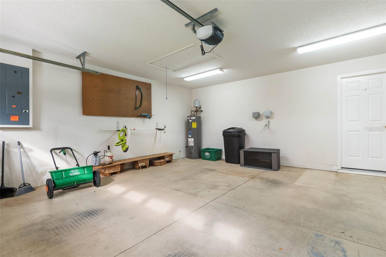 PALM COAST/EASTHAMPTON SEC 34 - Residential