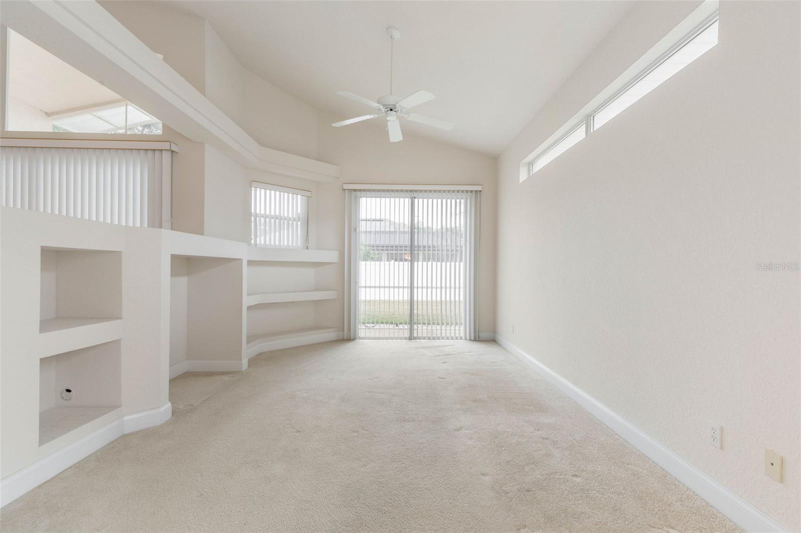 PALM COAST/EASTHAMPTON SEC 34 - Residential