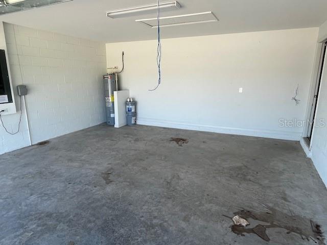 THOMPSON PRESERVE - Residential