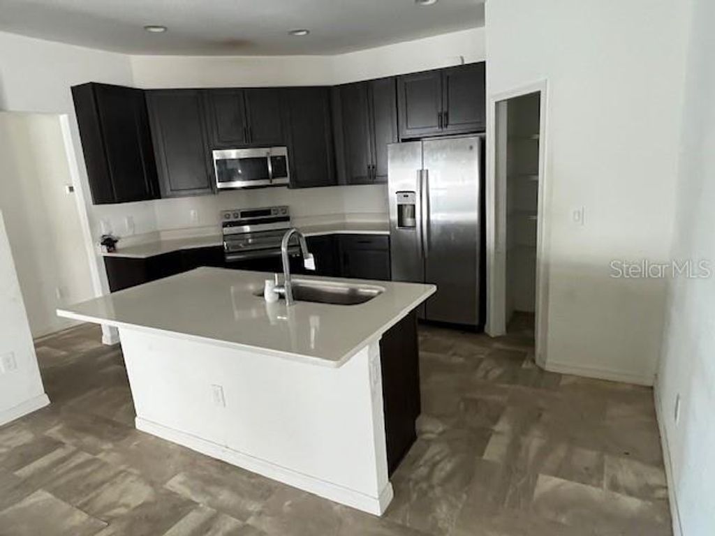 Photo of 1984 Thompson Preserve Boulevard, Bartow, FL 33830 (MLS # L4961281)