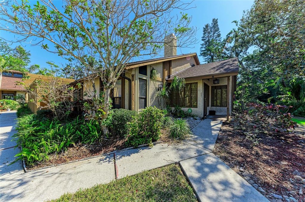 Photo of 7921 4th Avenue W, Bradenton, FL 34209 (MLS # A4685203)