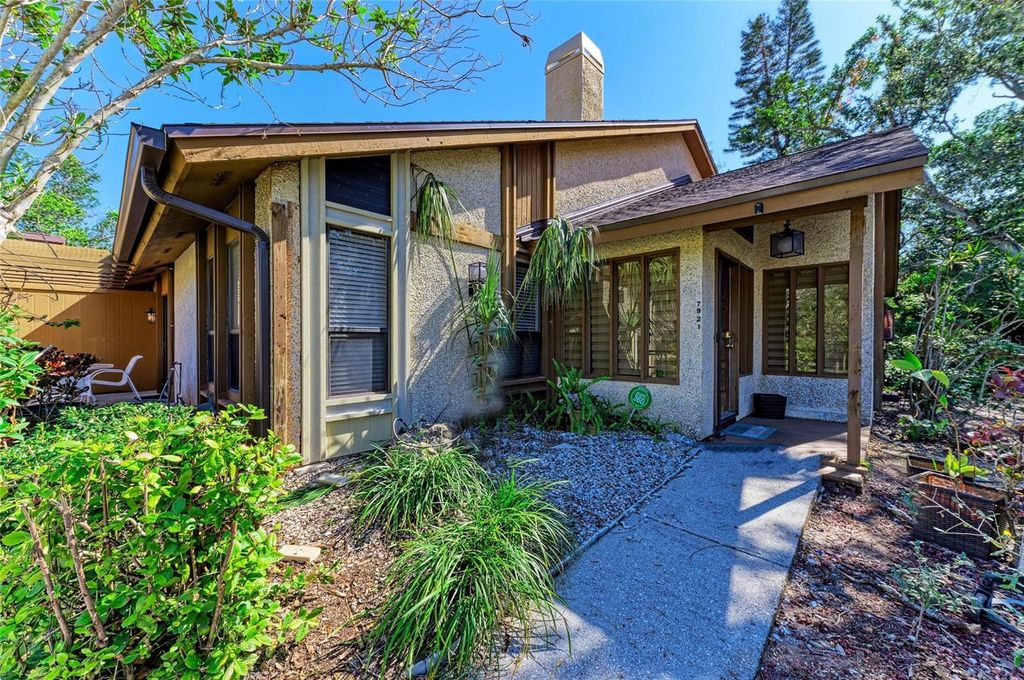 Photo of 7921 4th Avenue W, Bradenton, FL 34209 (MLS # A4685203)